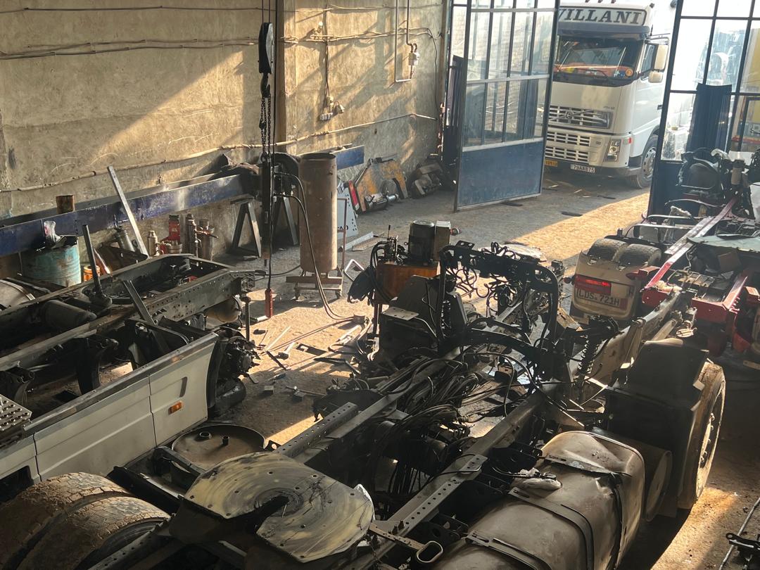 چرا شاسی‌کشی و آهنگری غلامی انتخابی مطمئن در مرند است؟